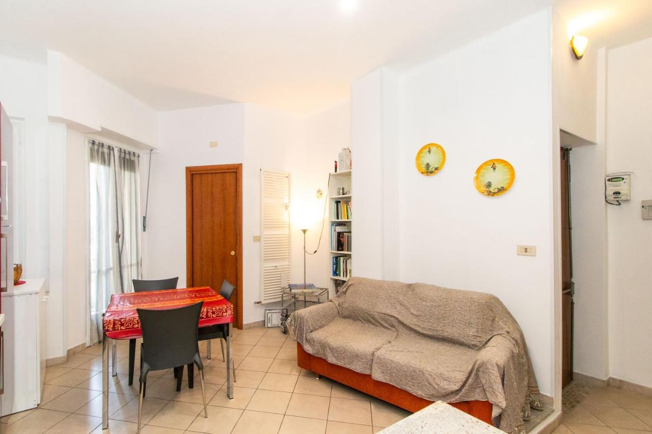 Santa Rita Balcony Flat Turín