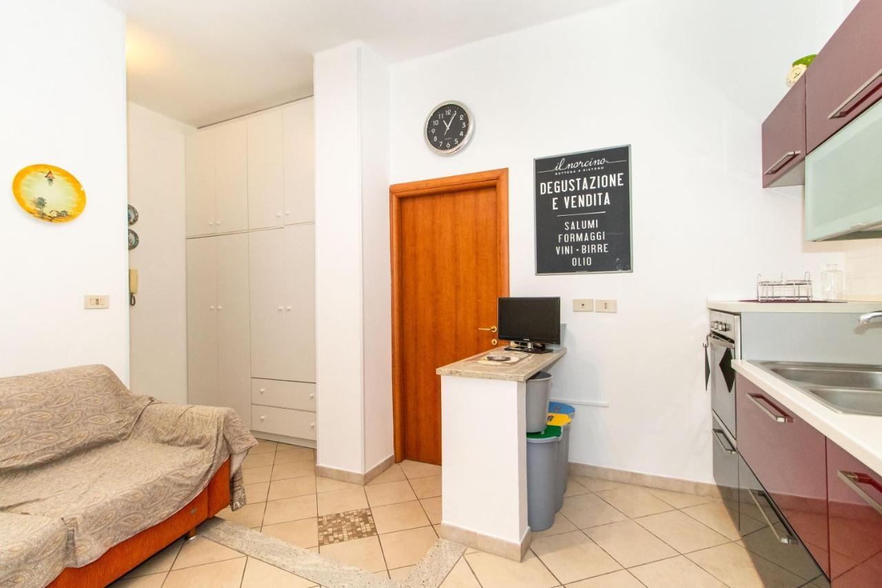 Santa Rita Balcony Flat Turín